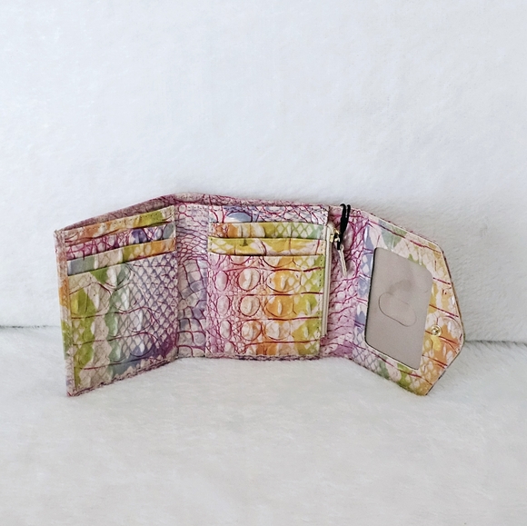 NWT Brahmin OPTIMISM Small Veronica Wallet - Picture 5 of 12